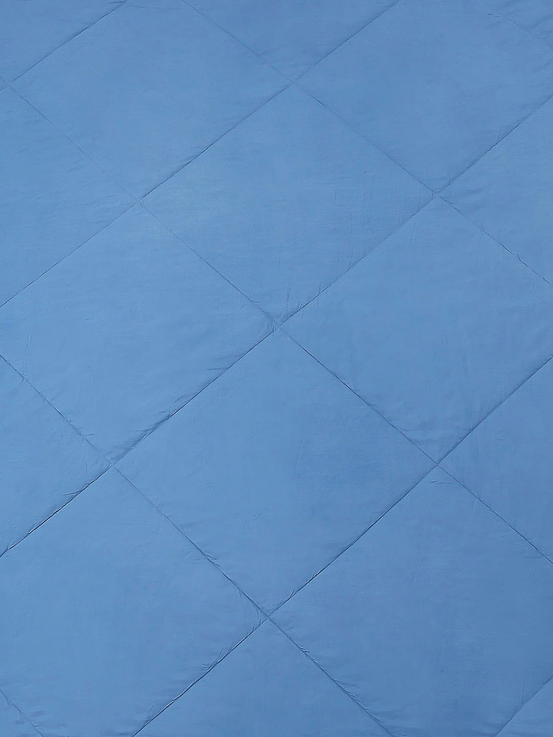 Solid Double Bed 210 GSM Comforter Ava for Mild Winter (Weight 0.9 kg)