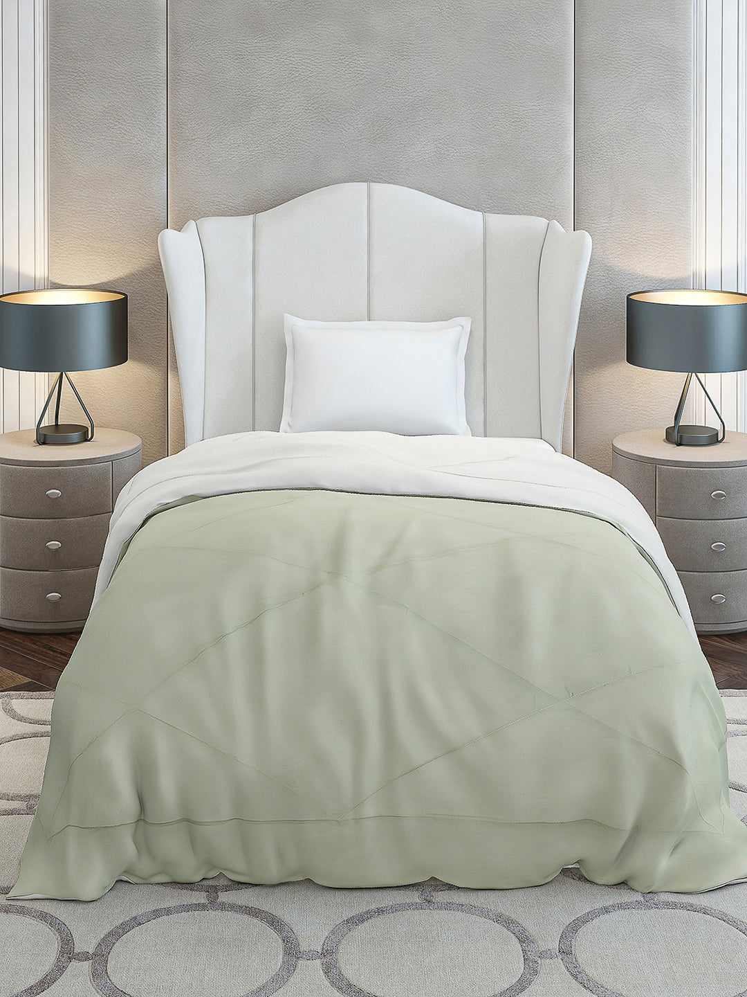 Solid Single Bed 210 GSM Comforter Ava for Mild Winter (Weight 0.9 kg)