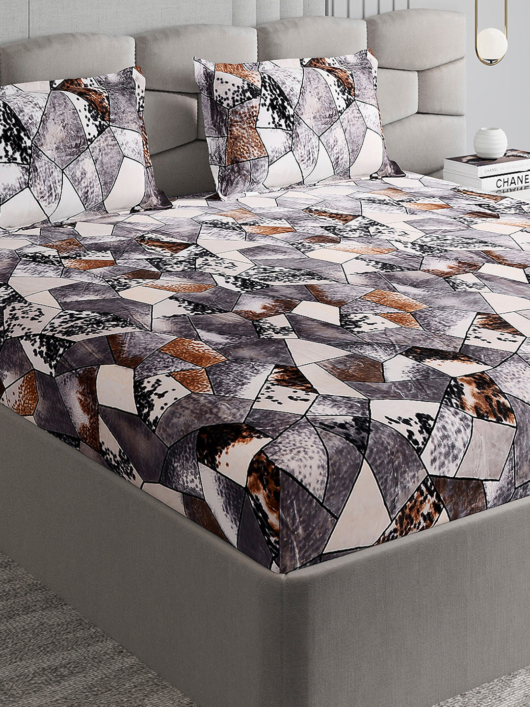 371 GSM 100% Polyester King Bed 1 Bedsheet with 2 Pillow Cover (Rubina King)