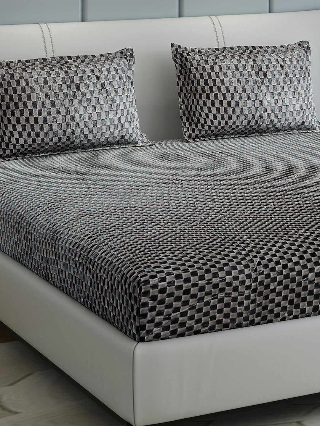 300 GSM 100% Polyester King Bed 1 Bedsheet with 2 Pillow Cover (Seven Seas)