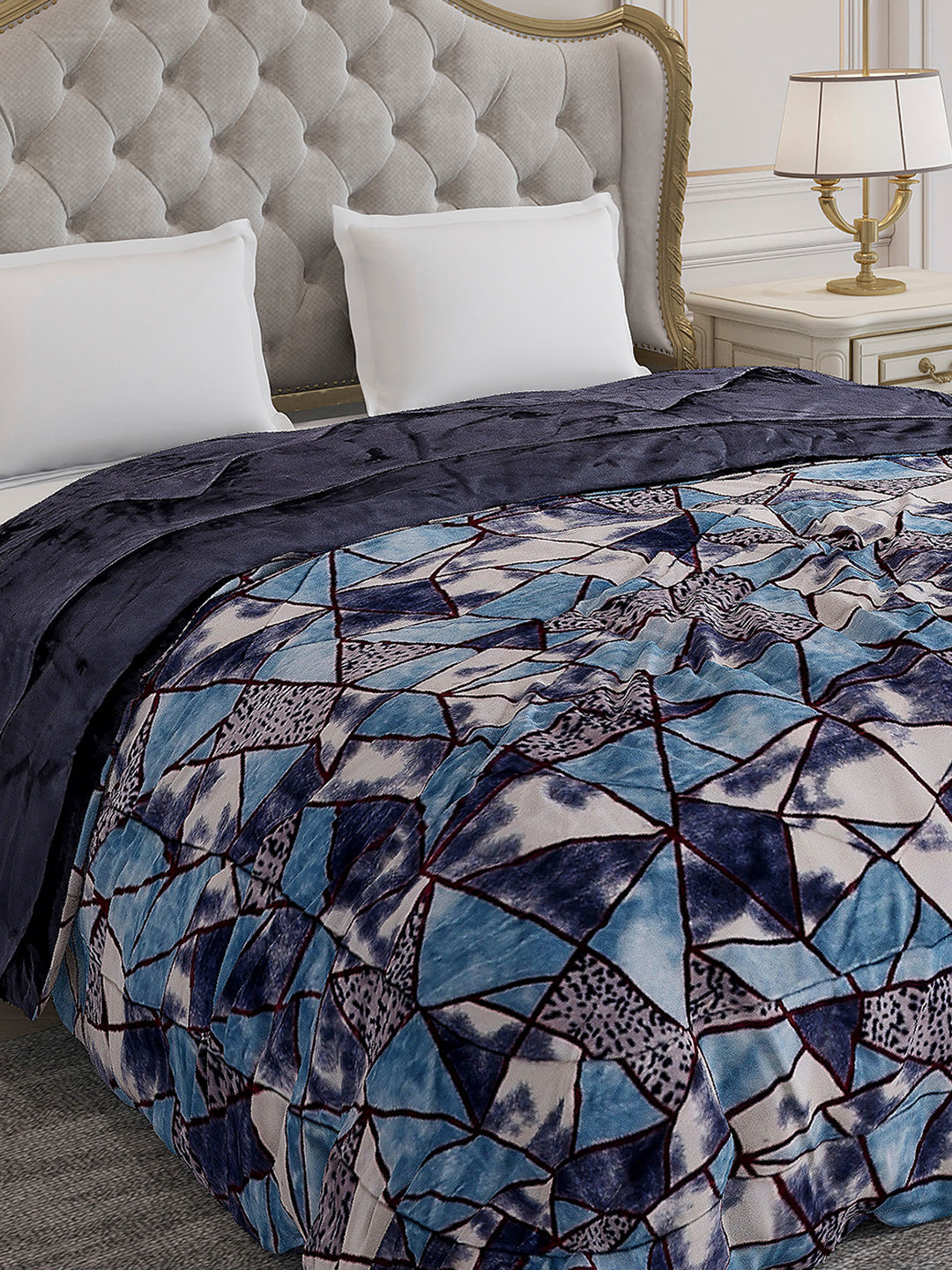 Printed Double Bed 233 GSM Comforter for Mild Winter (Beauty), Weight 855 gm