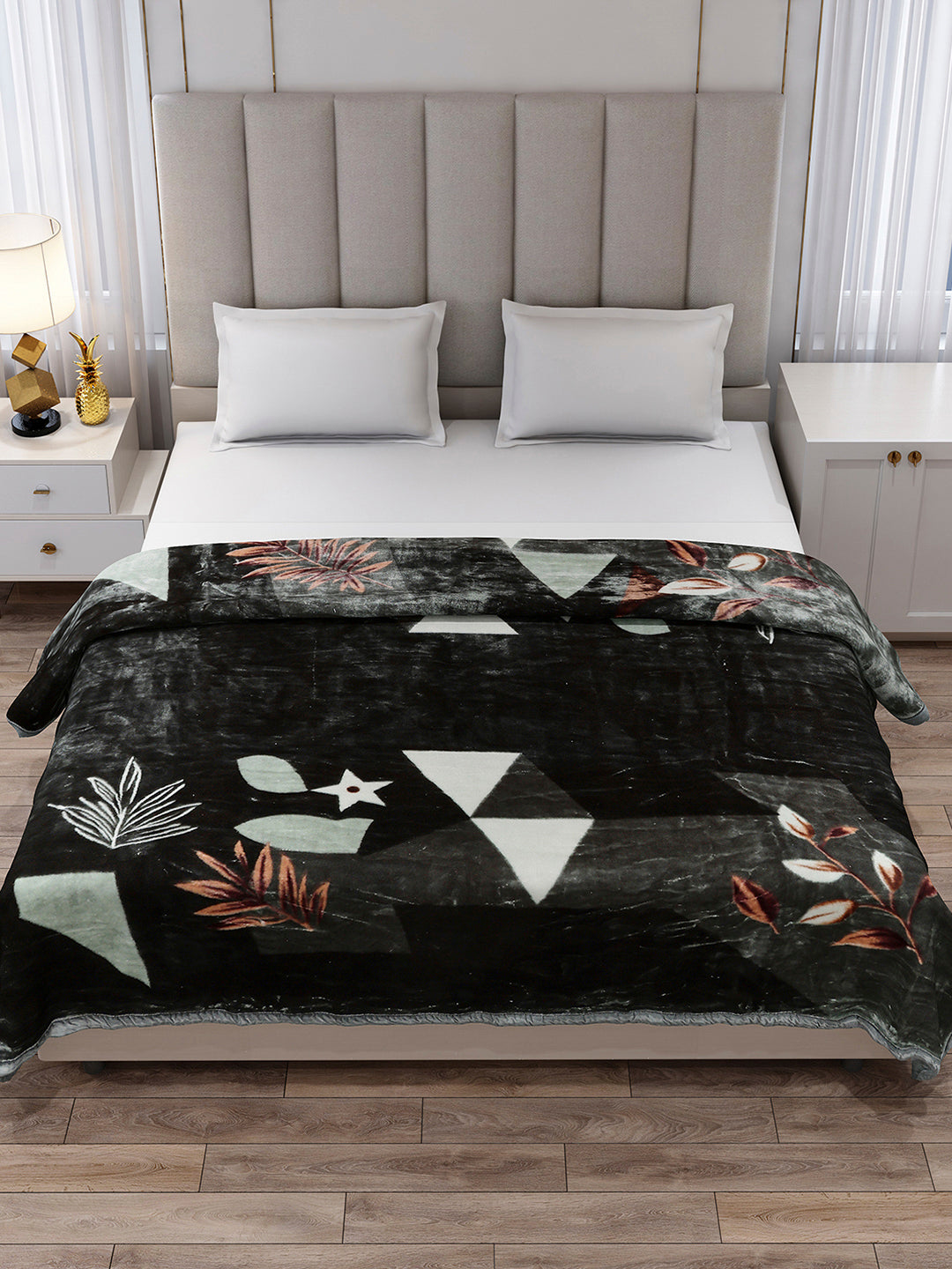 Printed Double Bed 2 Ply, 871 GSM Blanket for Heavy Winter - (Moon Valley Box)