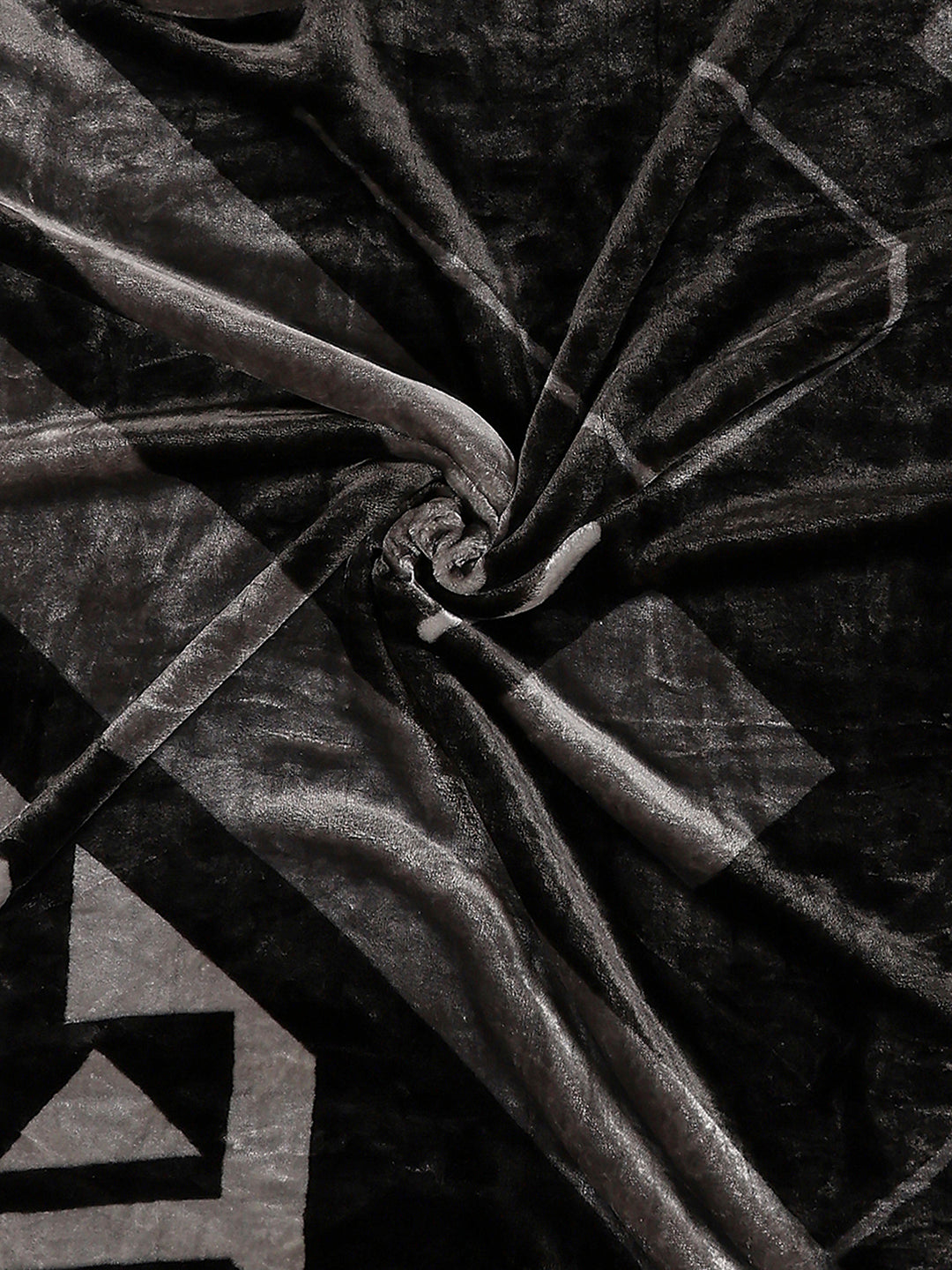 Printed Double Bed 2 Ply, 871 GSM Blanket for Heavy Winter - (Moon Valley Box)