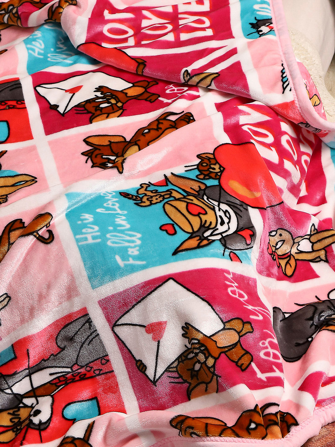 Tom and Jerry with Typography Print Velvety Cartoon Network Pink Baby Blanket
