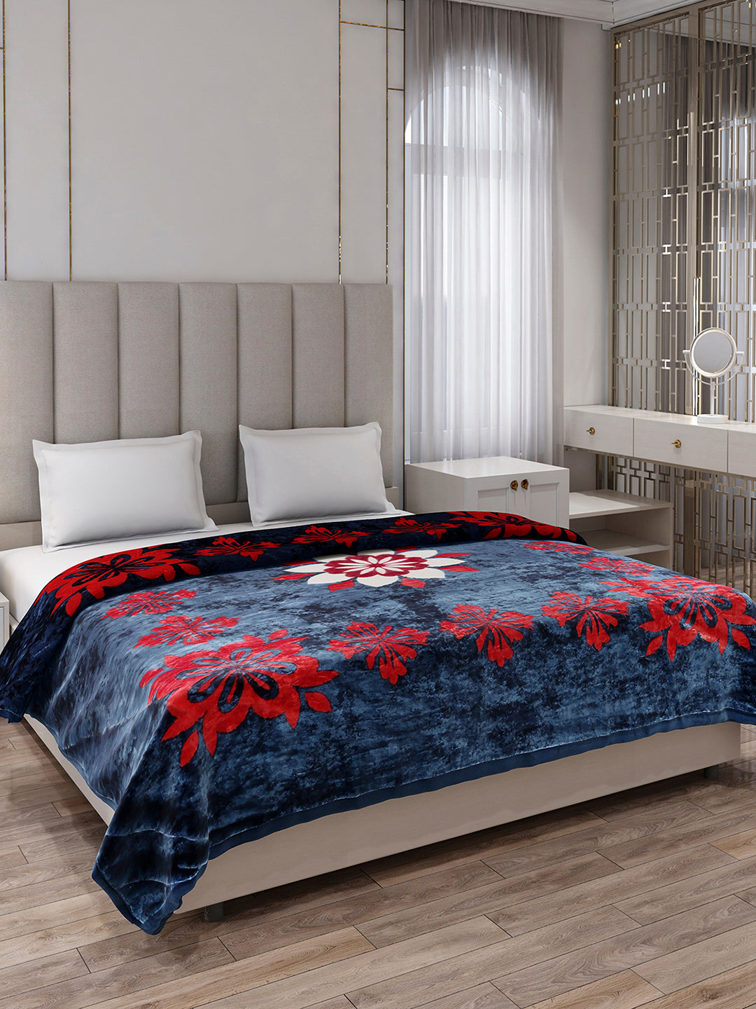 Printed Double Bed 1 Ply, 549 GSM Blanket for Mild Winter - (Roman Box)