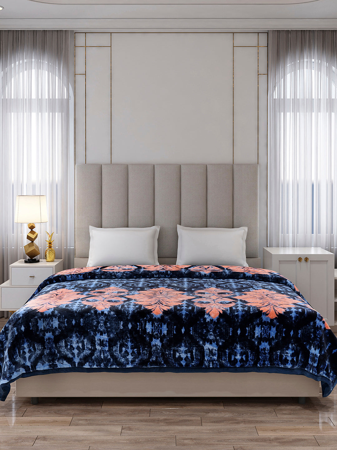 Printed Double Bed 1 Ply, 549 GSM Blanket for Mild Winter - (Roman Box)