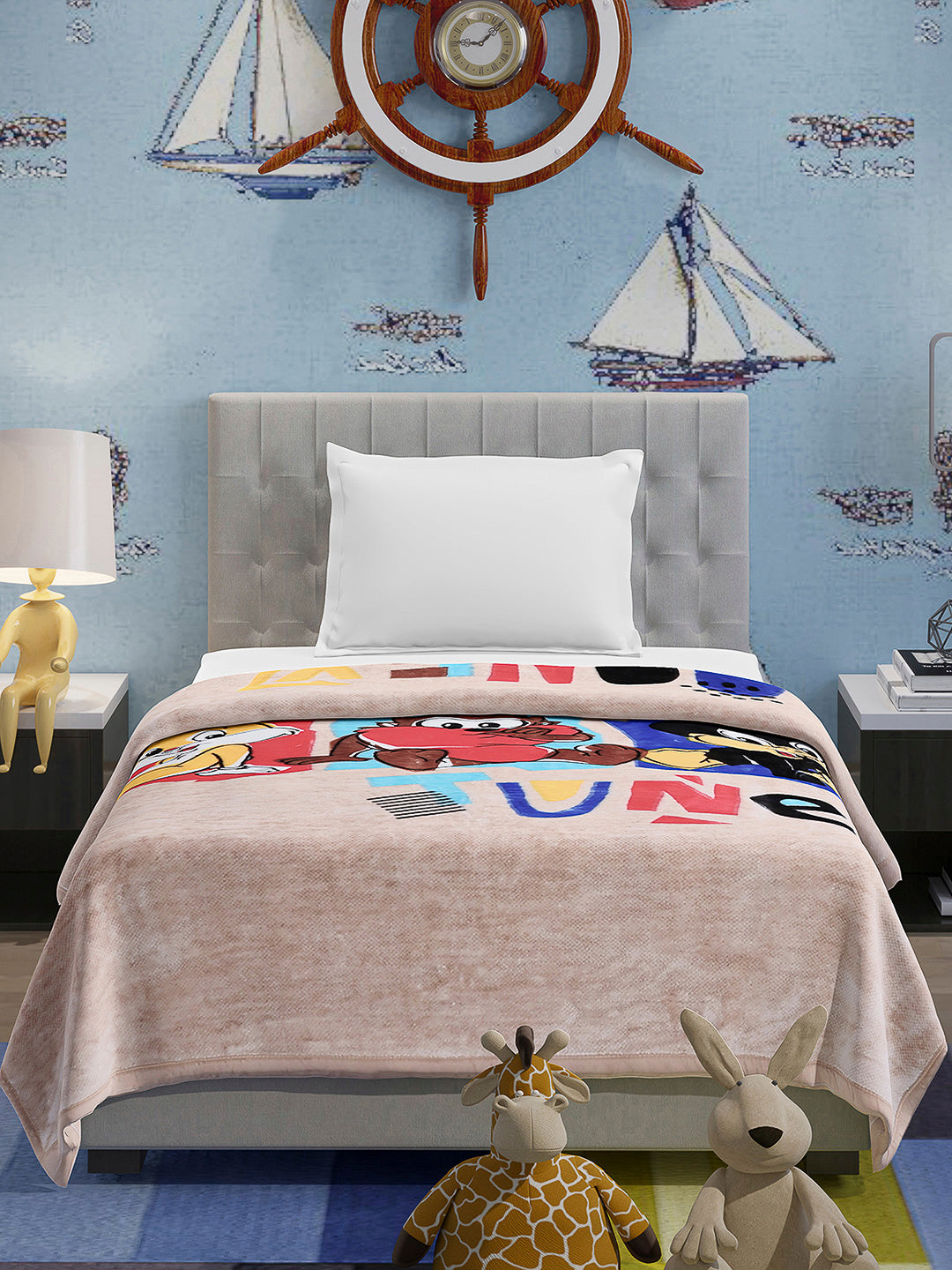 Printed Baby Blanket 1 Ply, 576 GSM, 1.9 kg (Super Hero)