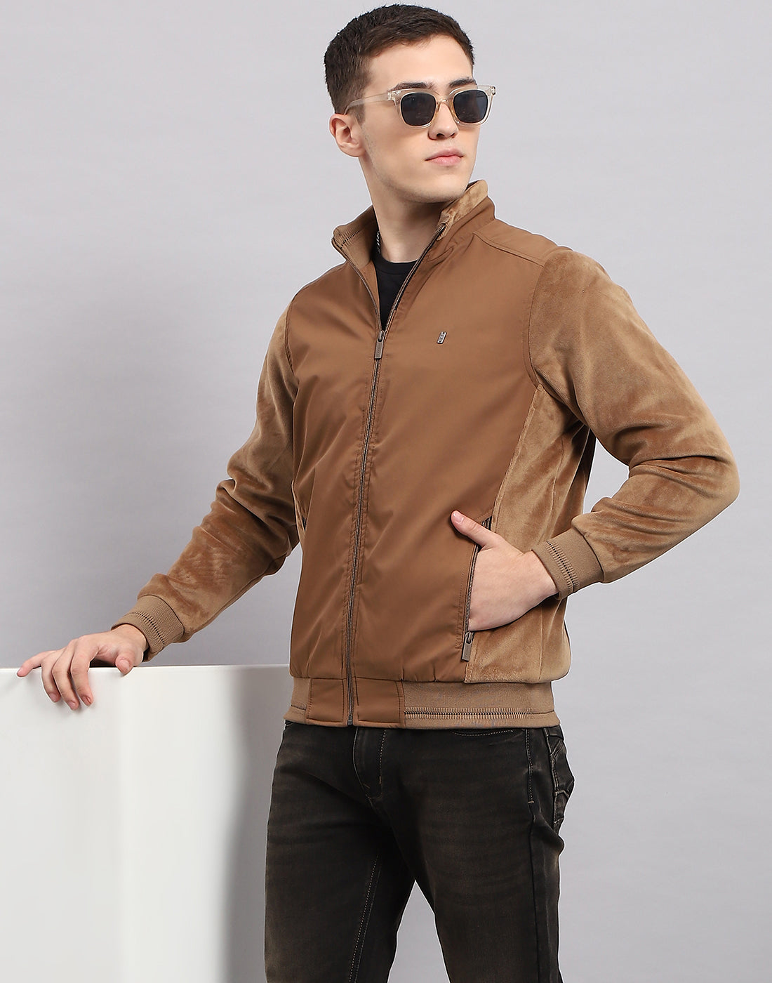 Men Khaki Solid Mock Neck Full Sleeve Jacket