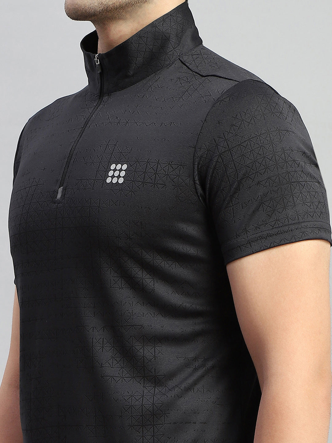 Rock.it Men Black Self Design Collar Half Sleeve T-Shirt