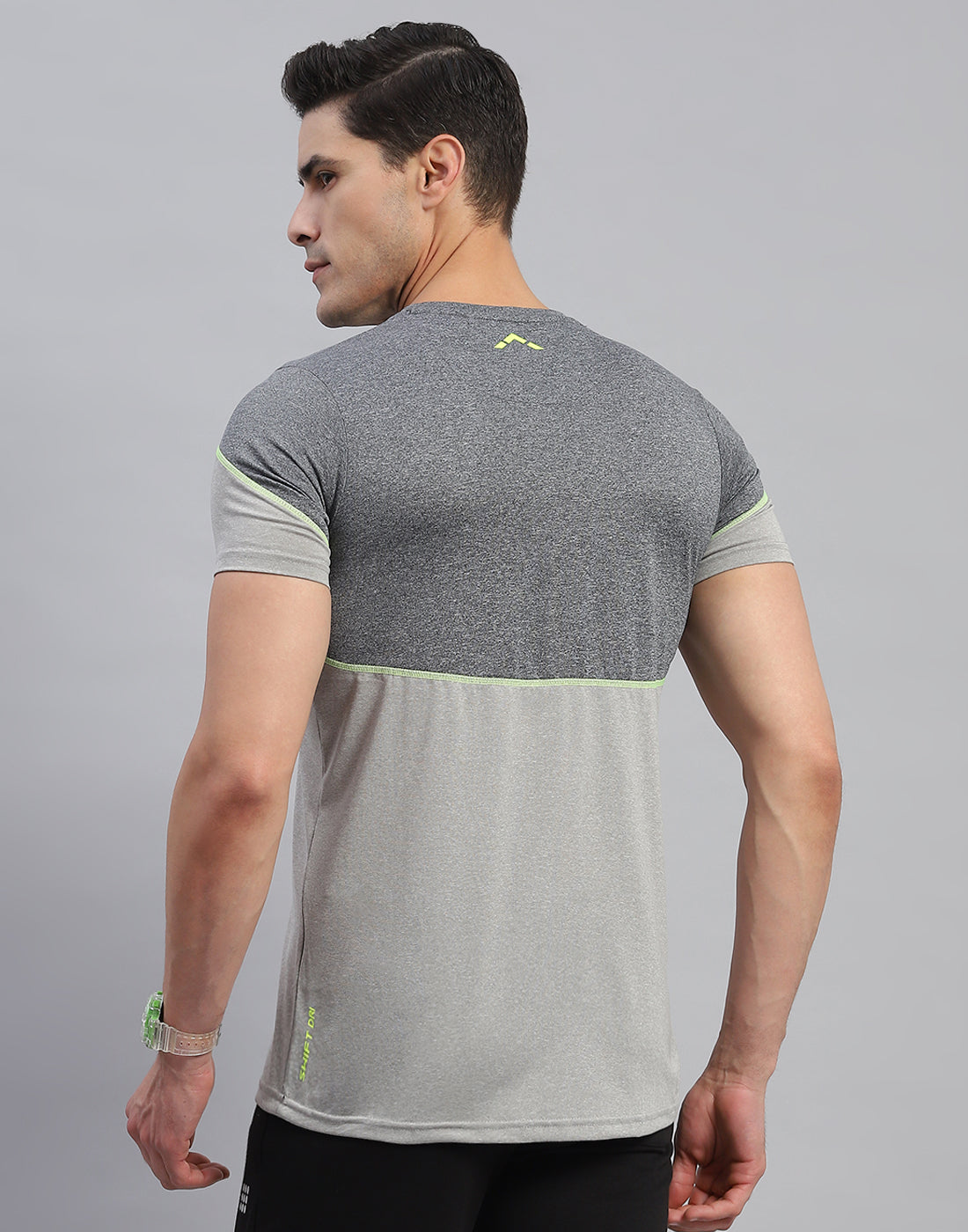 Rock.it Men Grey Solid Round Neck Half Sleeve T-Shirt