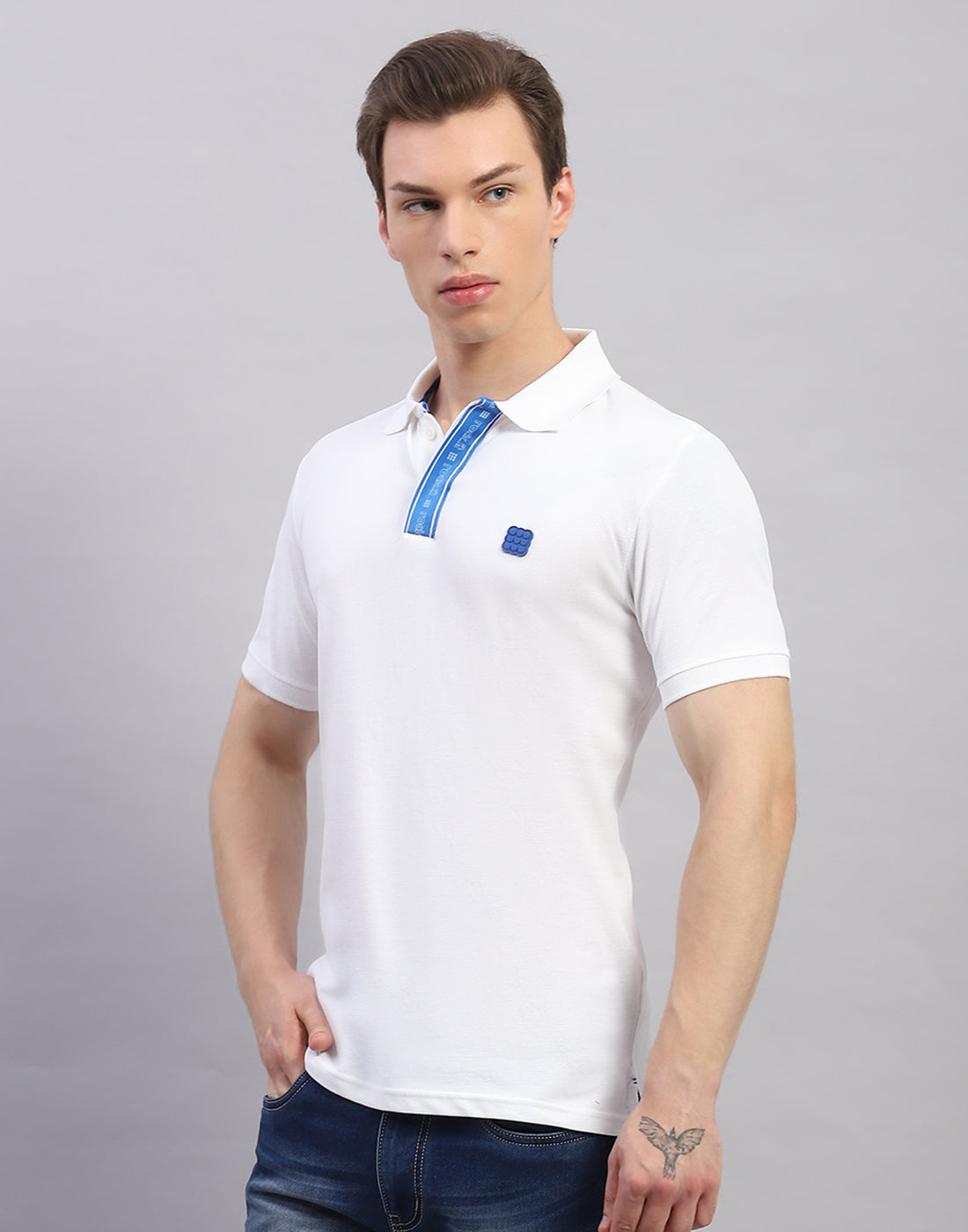 Rock.it Men White Solid Polo Collar Half Sleeve T-Shirt