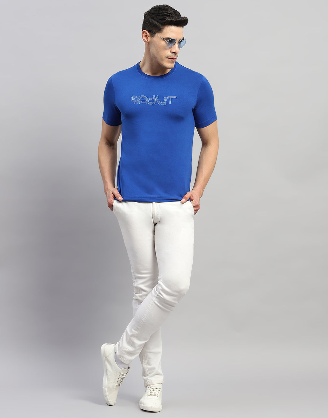 Rock.it Men Blue Solid Round Neck Half Sleeve T-Shirt