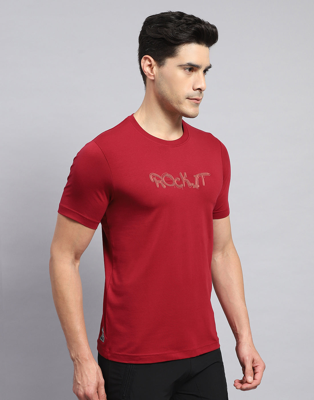 Rock.it Men Red Solid Round Neck Half Sleeve T-Shirt
