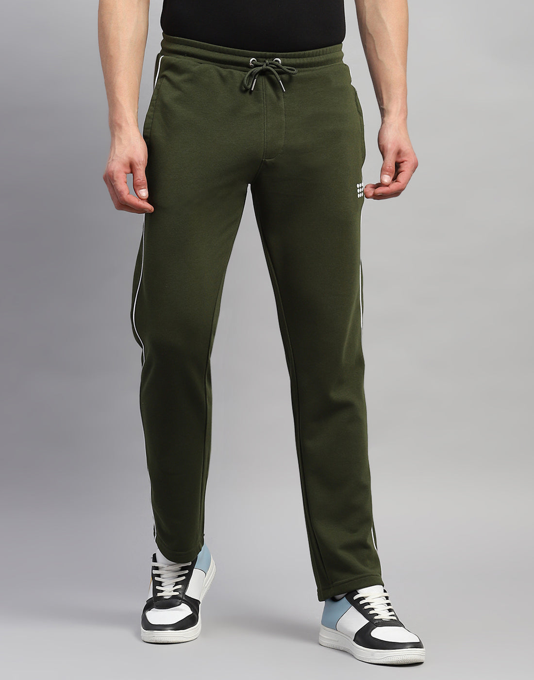 Rock.it Men Olive Solid Regular Fit Lower