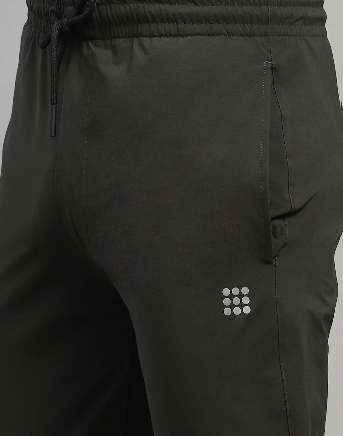 Rock.it Men Olive Solid Regular Fit Lower