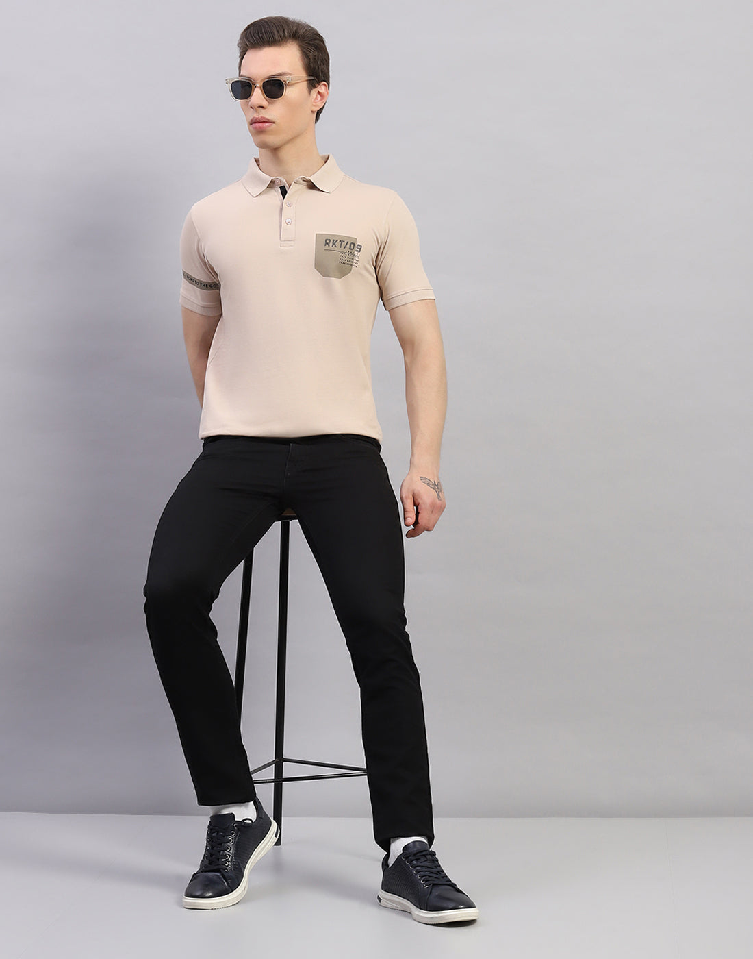 Rock.it Men Beige Solid Polo Collar Half Sleeve T-Shirt