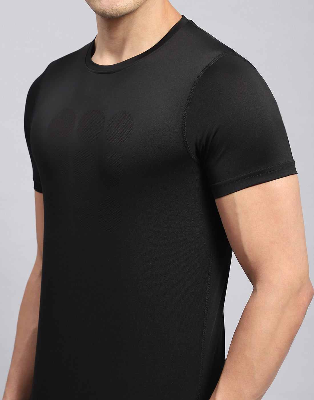 Rock.it Men Black Self Design Round Neck Half Sleeve T-Shirt