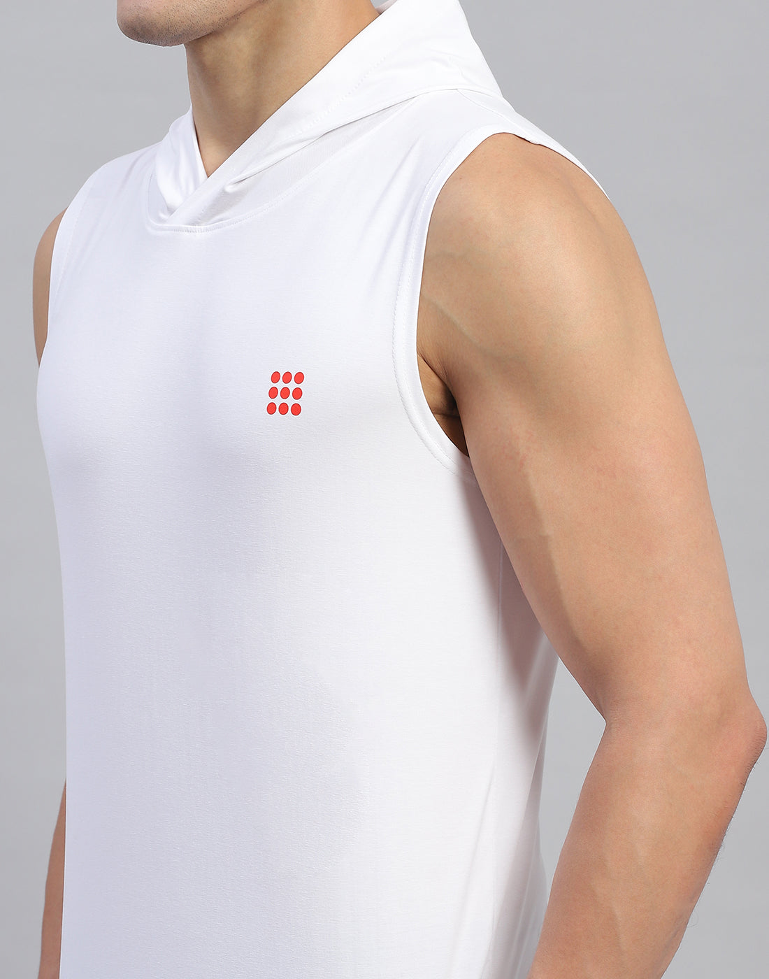 Rock.it Men White Solid Hooded Sleeveless T-Shirt