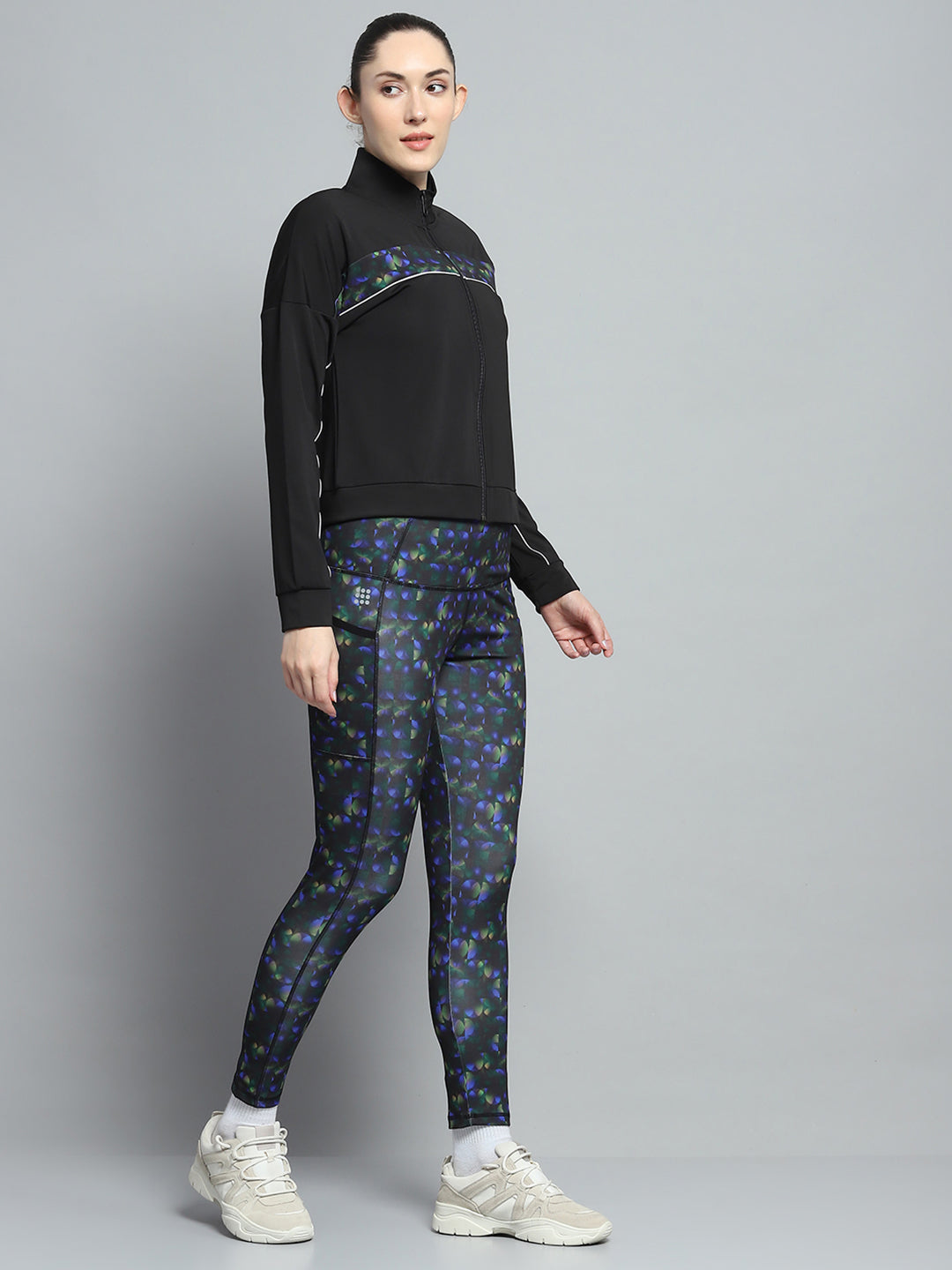 Rock.it Women Black Printed Mock Neck Full Sleeve 3Pc Cords Set