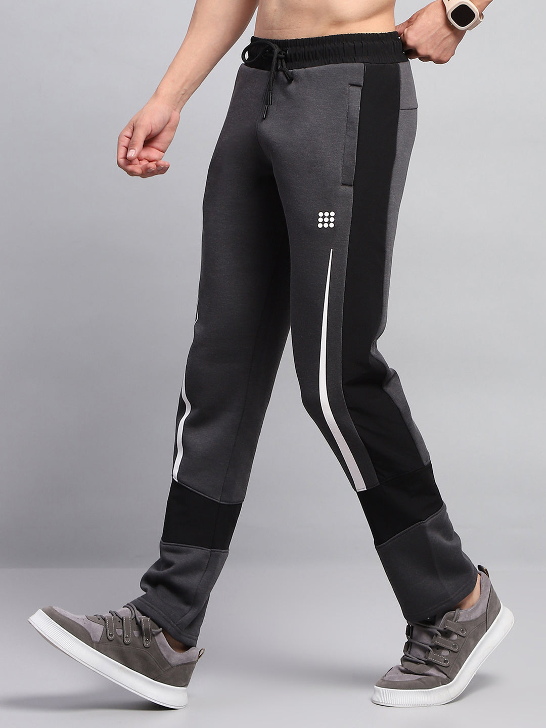 Rock.it Men Black Solid Regular Fit Lower