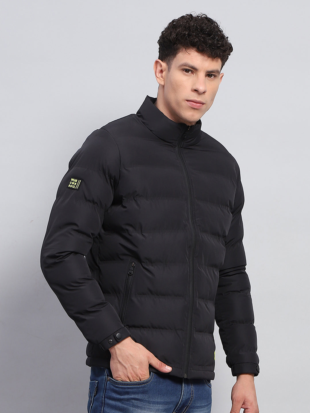 Rock.it Men Black Solid Mock Neck Full Sleeve Heating Jacket