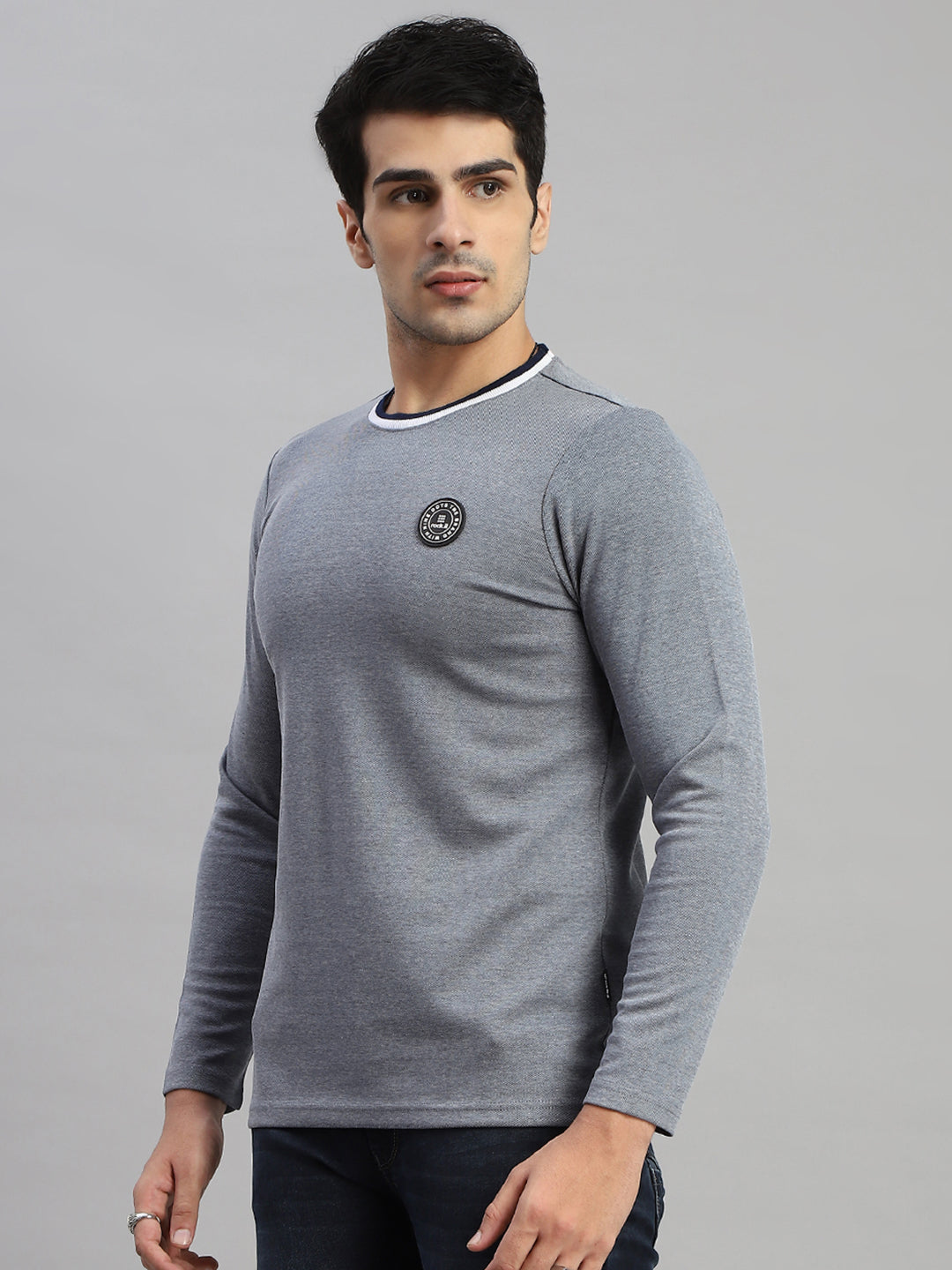 Rock.it Men Grey Solid Round Neck Full Sleeve T-Shirt