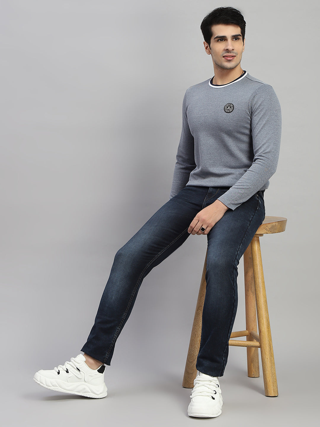 Rock.it Men Grey Solid Round Neck Full Sleeve T-Shirt
