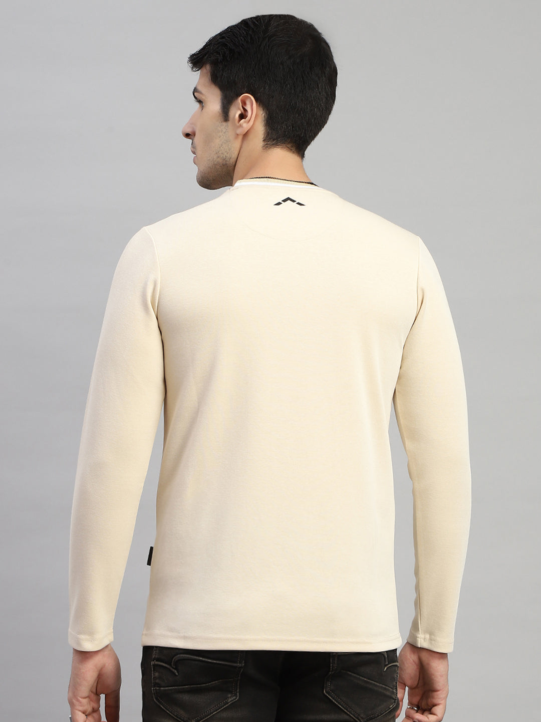 Rock.it Men Cream Solid Round Neck Full Sleeve T-Shirt