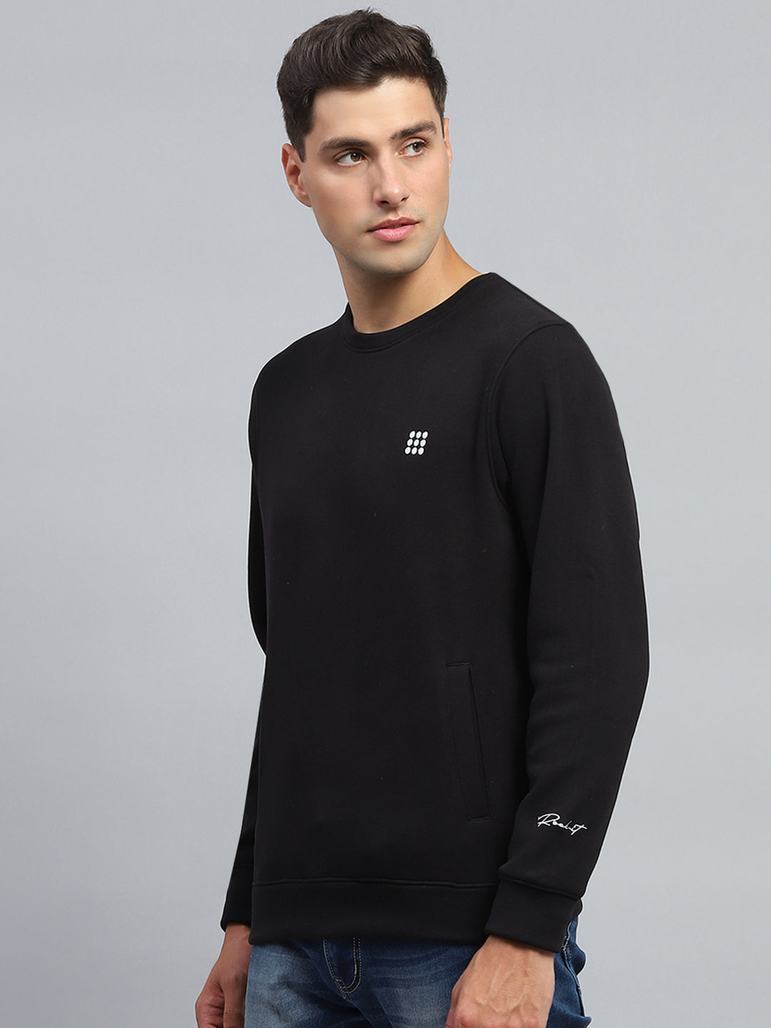 Rock.it Men Black Solid Round Neck Full Sleeve Sweatshirt