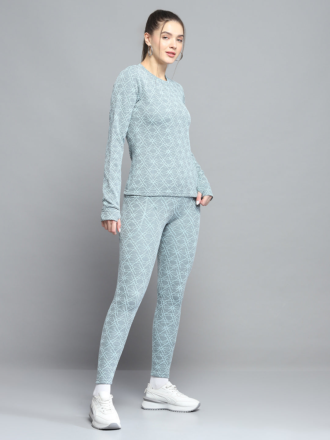 Rock.it Women Green Self Design Round Neck Full Sleeve Tracksuit