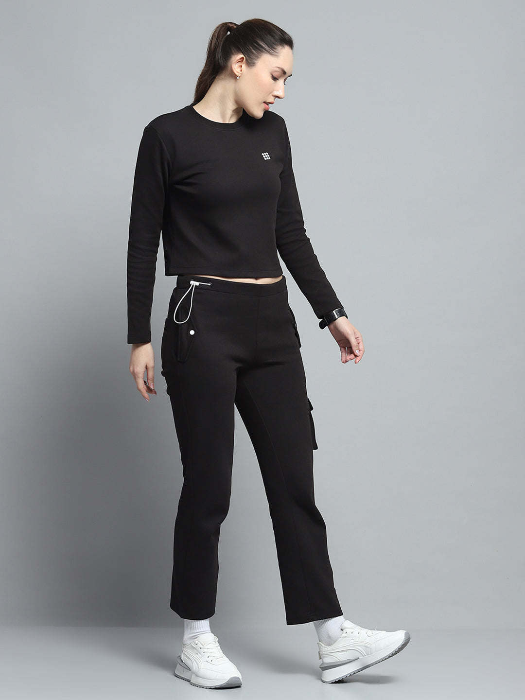 Rock.it Women Black Solid Round Neck Full Sleeve Tracksuit