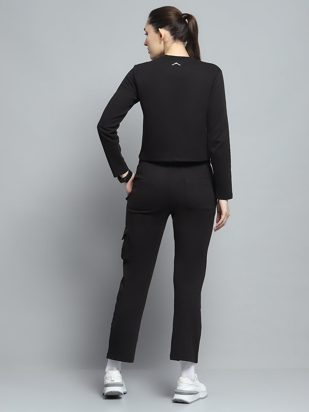 Rock.it Women Black Solid Round Neck Full Sleeve Tracksuit