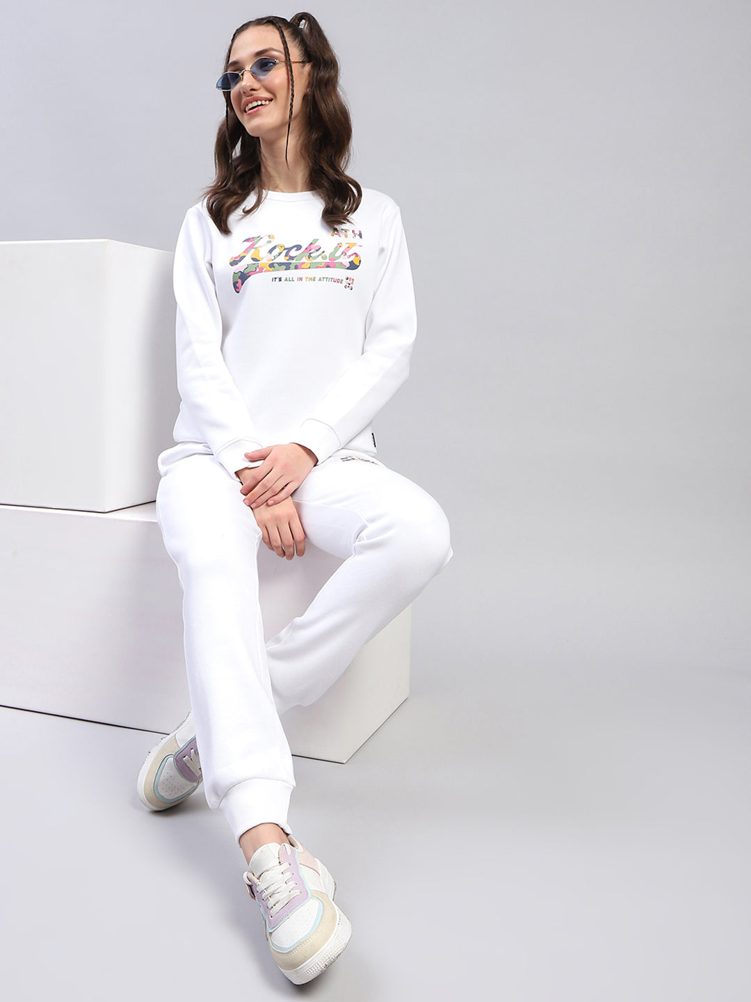 Rock.it Women White Printed Round Neck Full Sleeve Cords Set