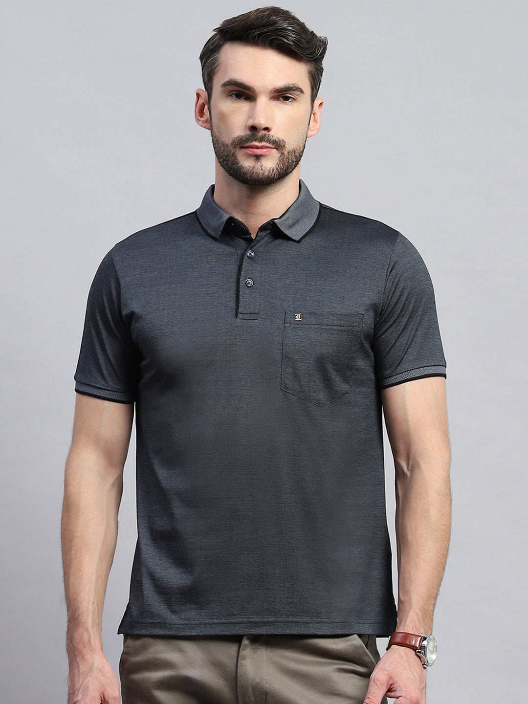 Men Black Solid Collar Half Sleeve T-Shirt