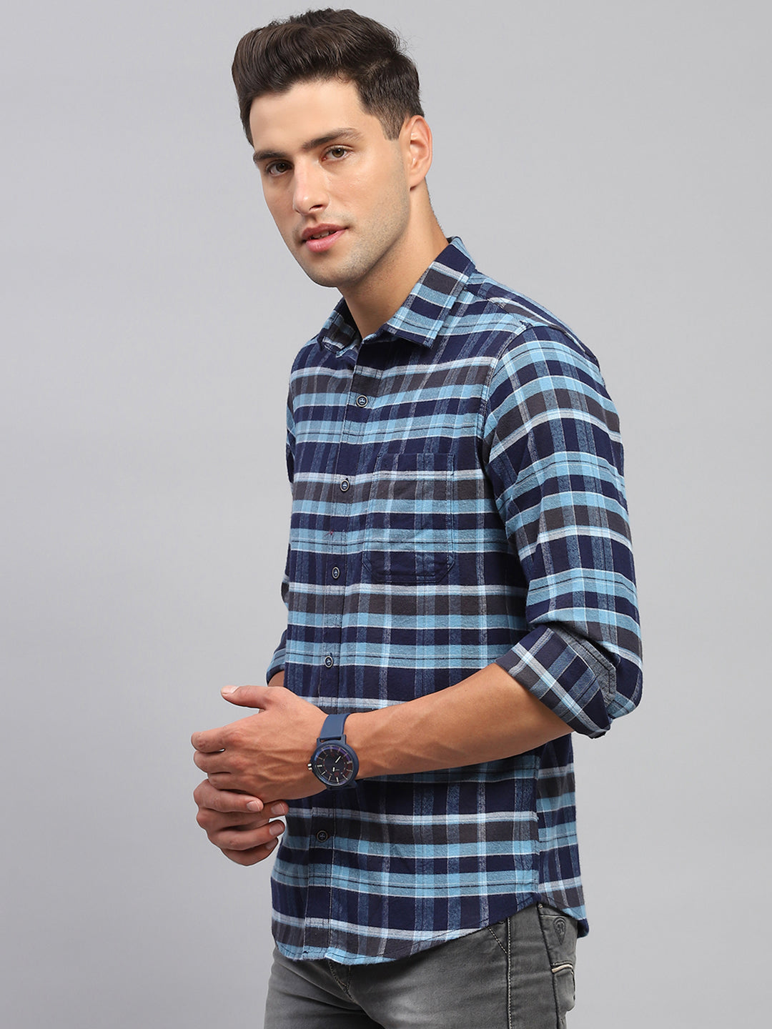 Men Blue Check Spread Collar Full Sleeve Shirt