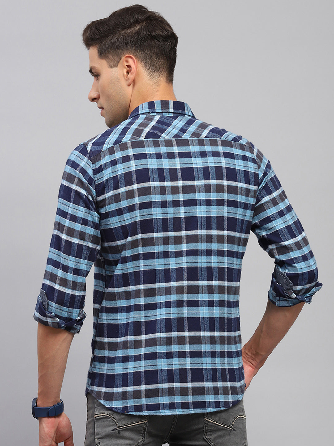 Men Blue Check Spread Collar Full Sleeve Shirt