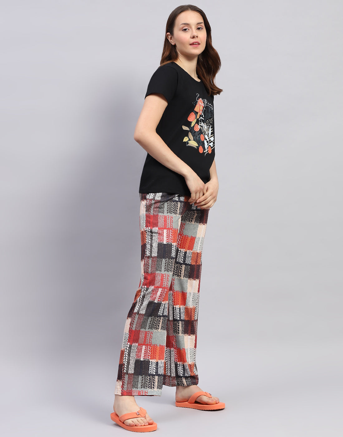 Women Black Printed Round Neck Half Sleeve Lower Set