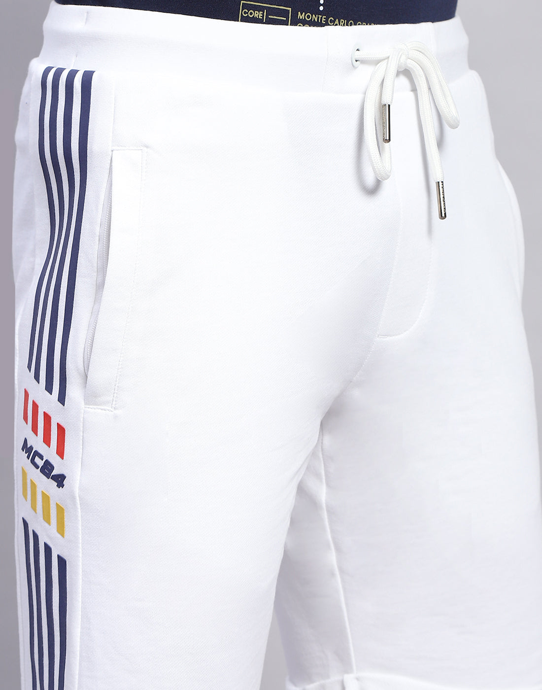 Men White Printed Regular Fit Bermuda