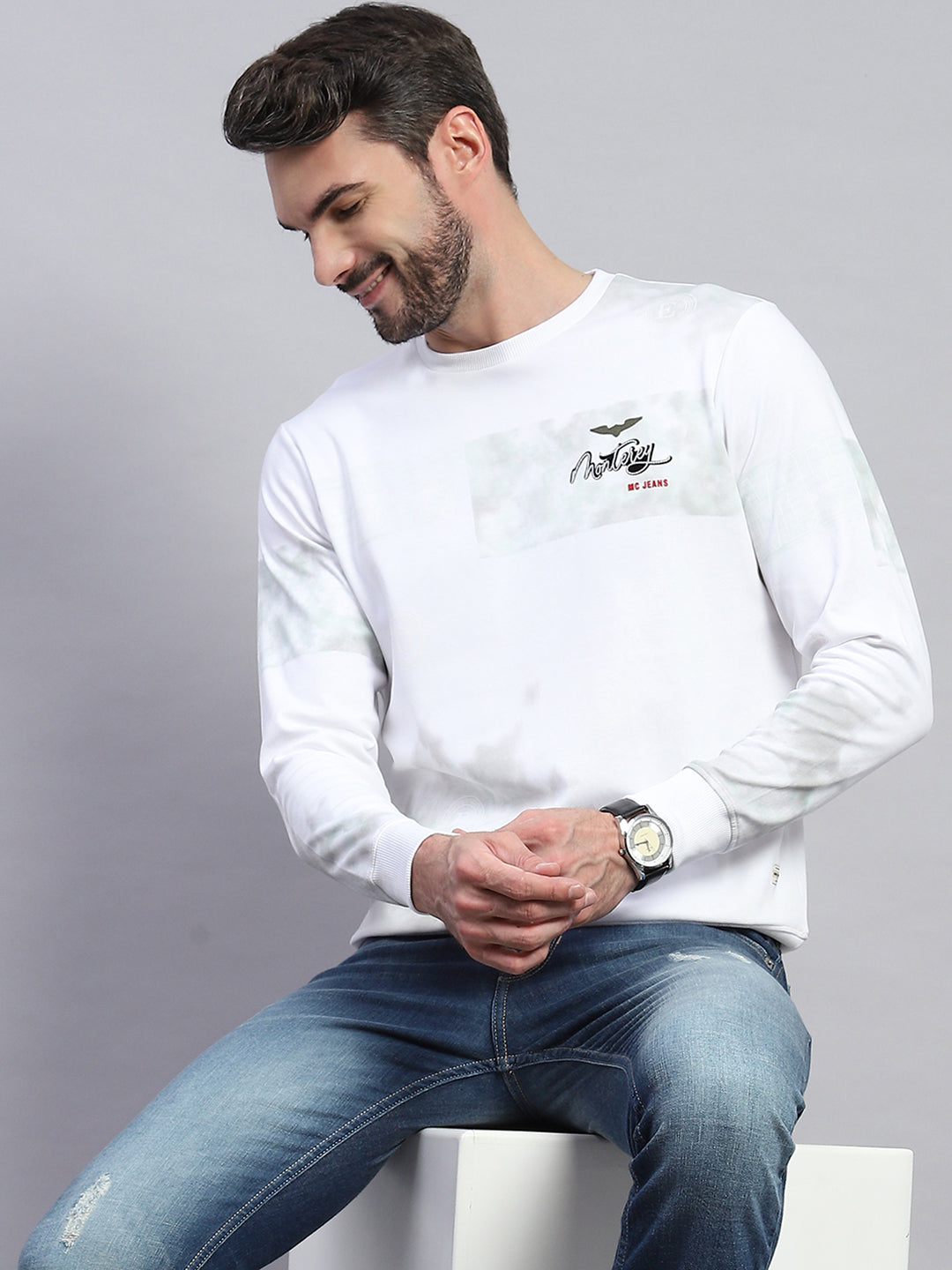 Men White Printed Round Neck Full Sleeve T-Shirt