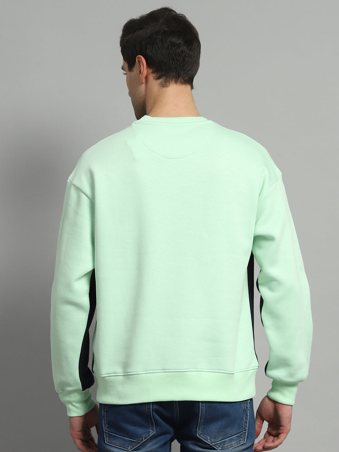 Men Green Printed Round Neck Full Sleeve Sweatshirt