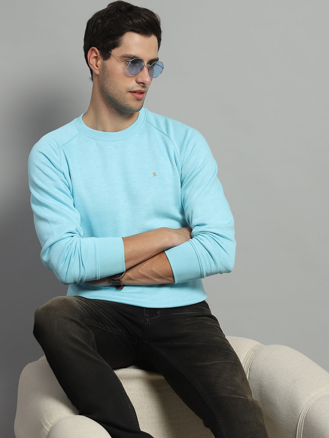 Men Turquoise Blue Solid Round Neck Full Sleeve Sweatshirt