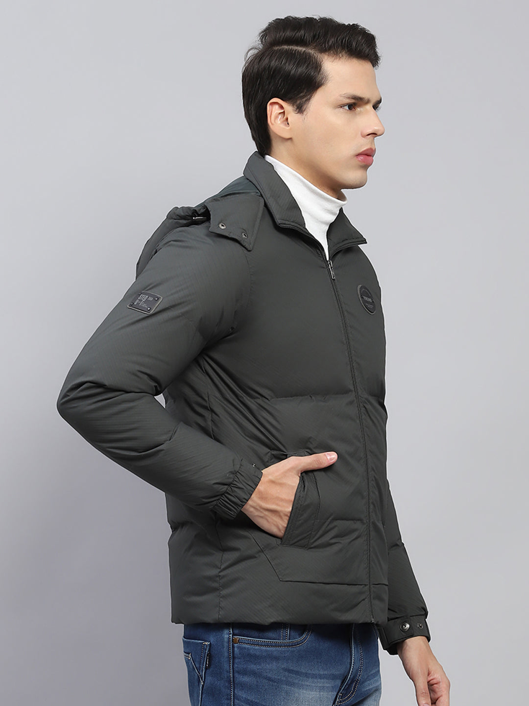 Men Green Solid Detachable Hood Full Sleeve Jacket