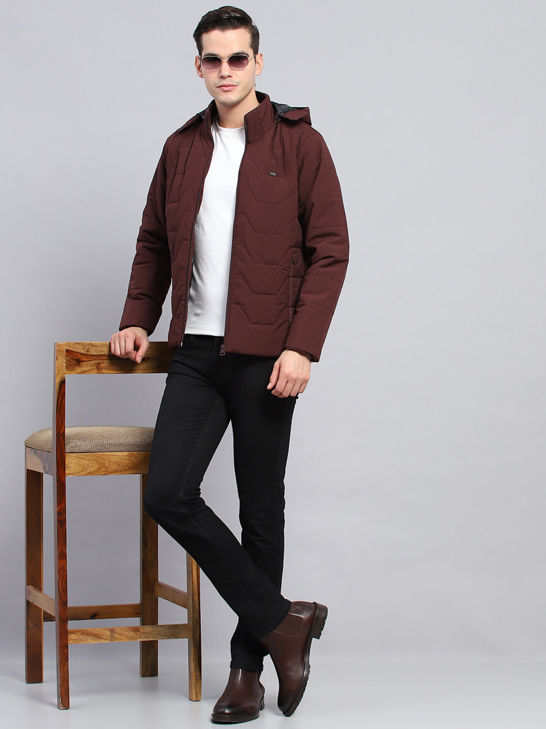 Men Maroon Solid Detachable Hood Full Sleeve Jacket
