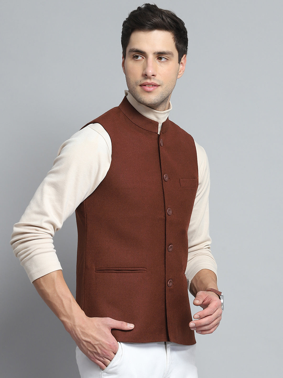 Men Maroon Solid Band Collar Sleeveless Nehru Jacket
