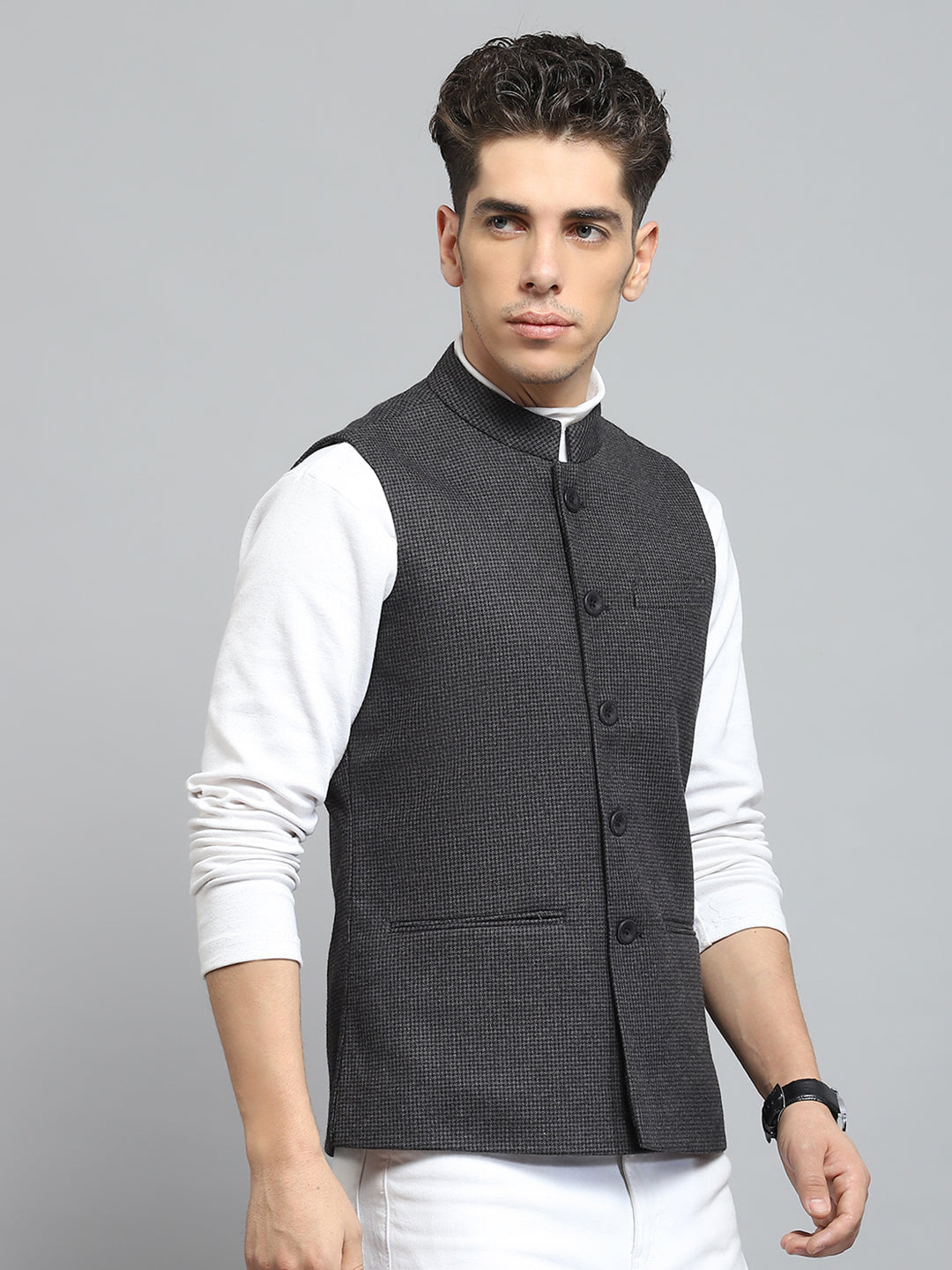 Men Charcoal Solid Band Collar Sleeveless Nehru Jacket