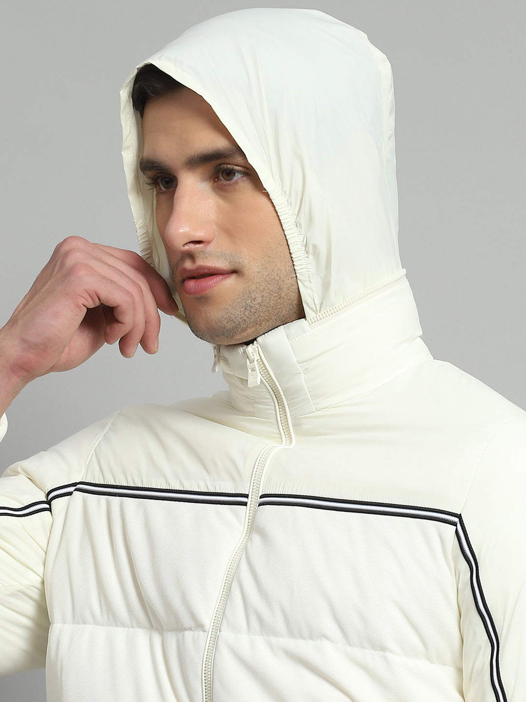 Luxuria Men Off White Solid Detachable Hood Full Sleeve Jacket