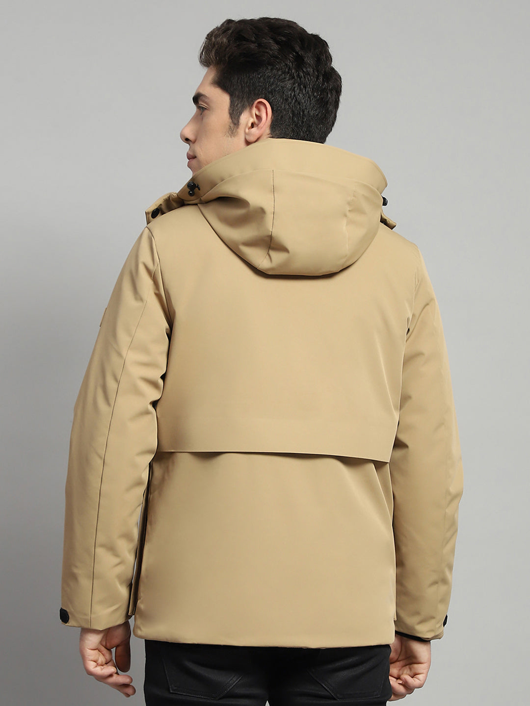 Men Camel Brown Solid Hooded Full Sleeve Jacket