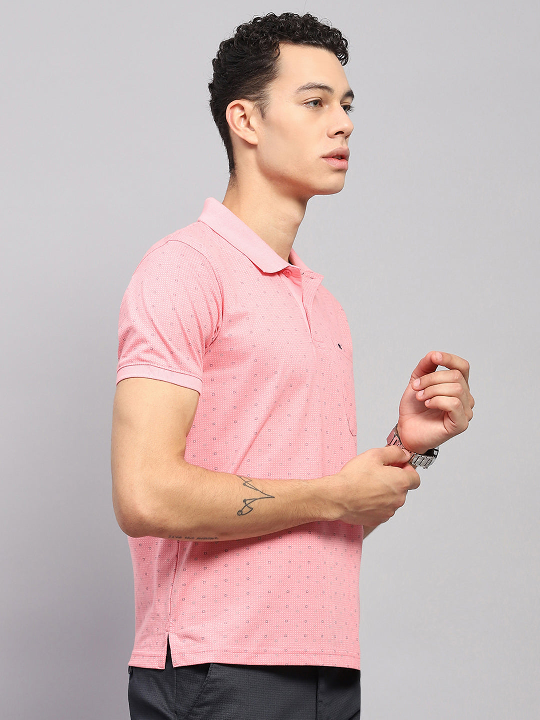 Men Pink Printed Collar Half Sleeve T-Shirt