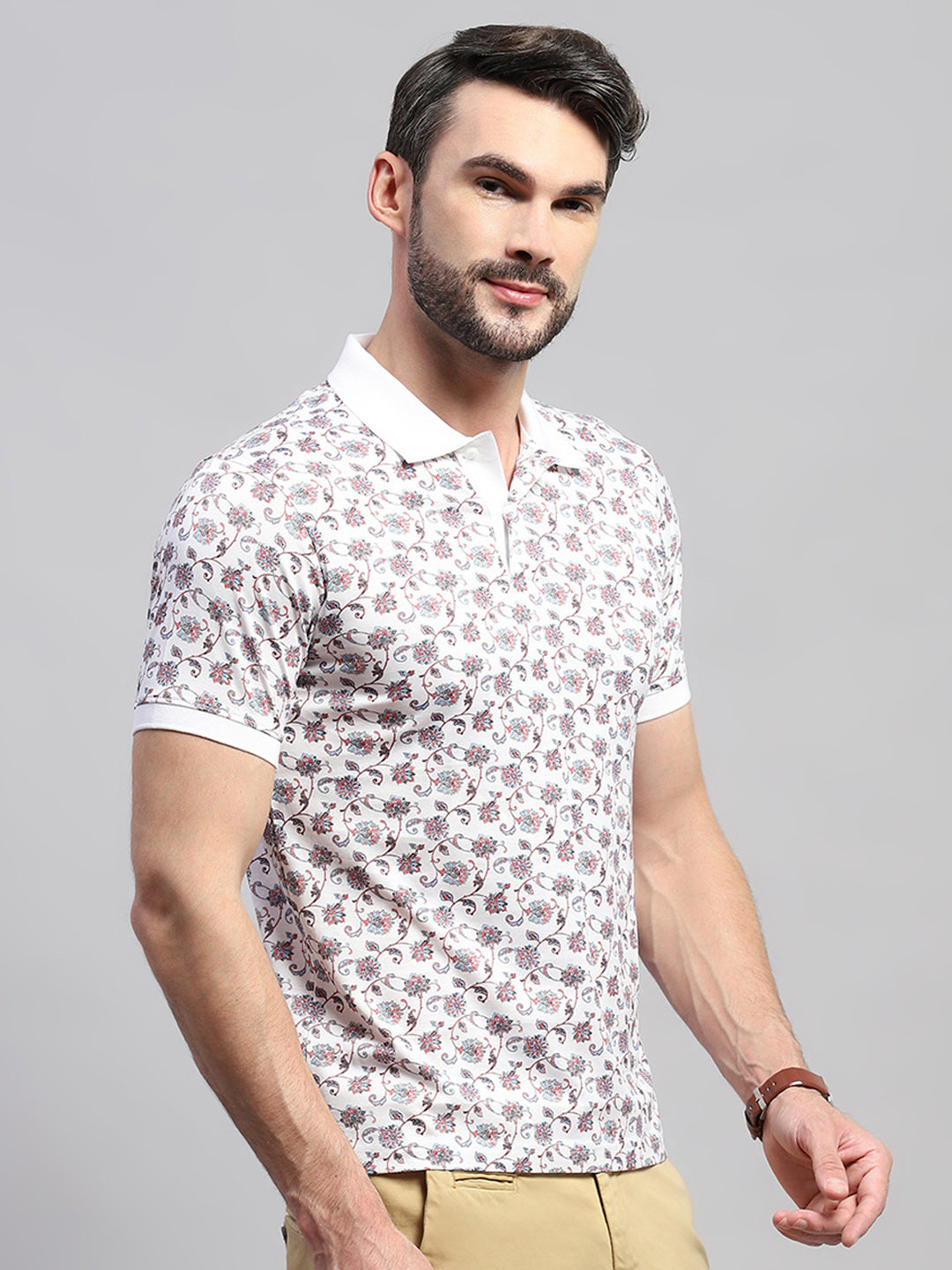 Men White Printed Collar Half Sleeve T-Shirt