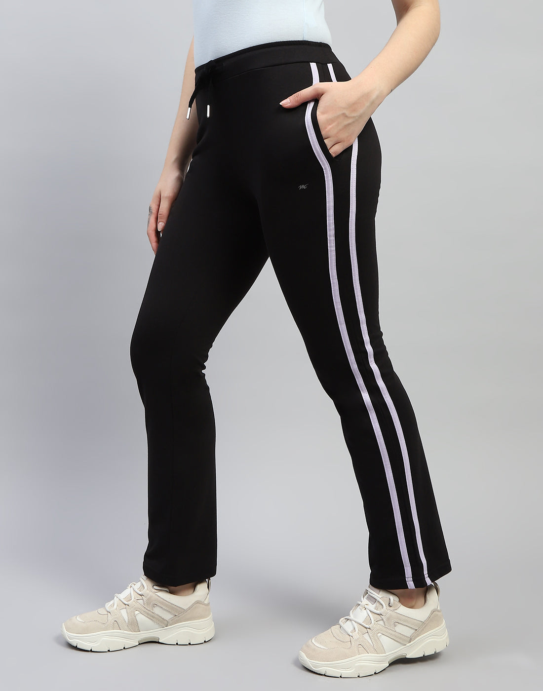 Women Black Solid Regular Fit Lower
